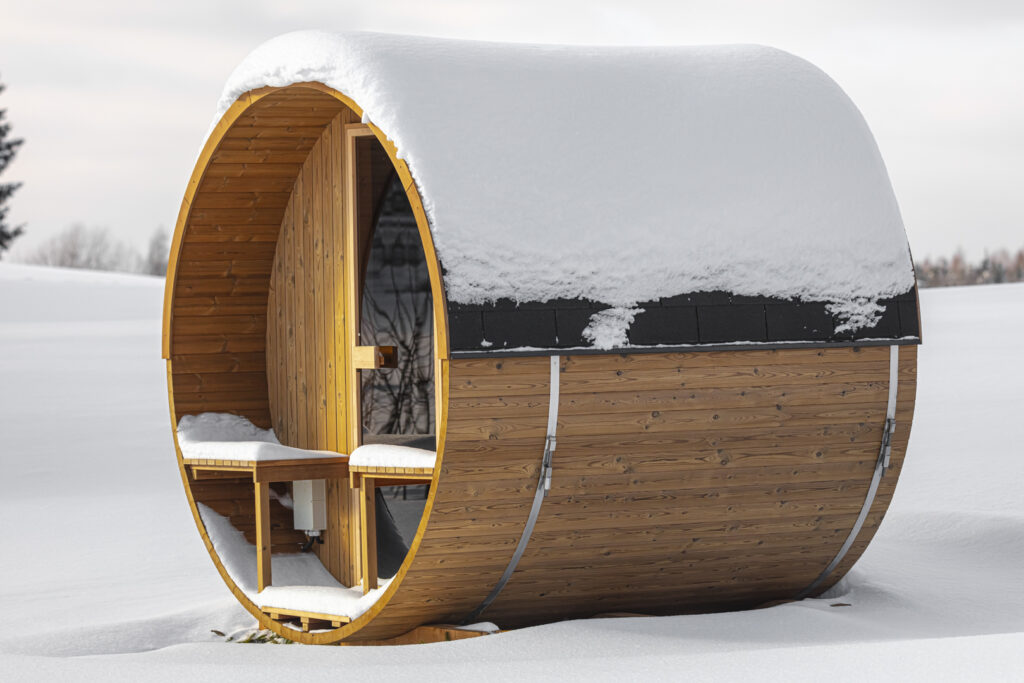 Outdoor Barrel Sauna Lifestyle Image